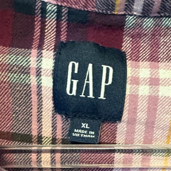 GAP Mens Casual Pink and White Plaid Shirt - Picture 2 of 5
